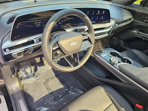 Certified 2024 Cadillac Lyriq Sport AWD/4WD image 19