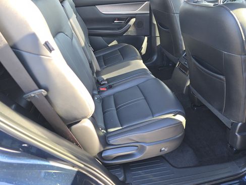 Used 2025 MAZDA CX-90 3.3 Turbo w/ Preferred Package image 17