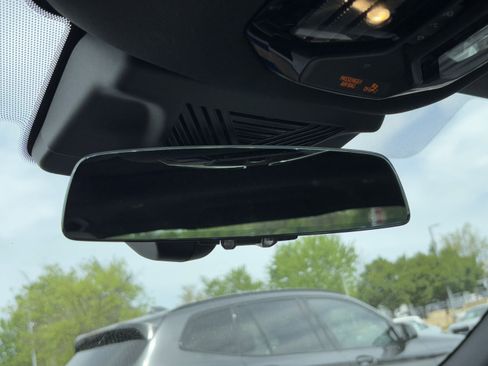 Used 2026 BMW 530i w/ Premium Package image 28