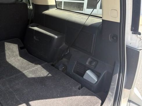 Used 2013 Ford Flex Limited FWD image 9