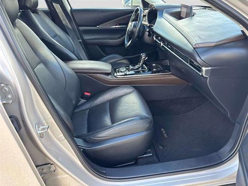 Used 2023 MAZDA CX-30 AWD 2.5 S w/ Premium Package image 17