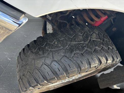 Used 2013 Ford F350 XLT w/ XLT Premium Pkg image 35