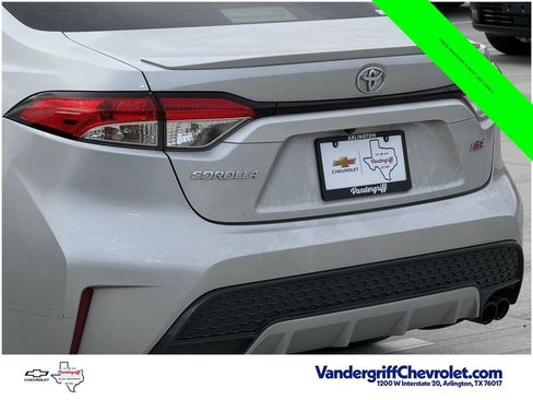 Used 2022 Toyota Corolla SE FWD image 6