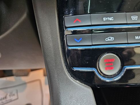 Used 2018 Jaguar F-PACE Prestige AWD/4WD image 37