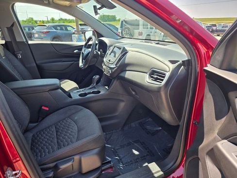 Used 2019 Chevrolet Equinox LT AWD/4WD image 18