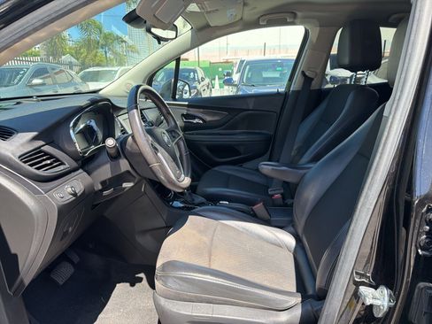 Used 2022 Buick Encore Preferred w/ Safety Package FWD image 14