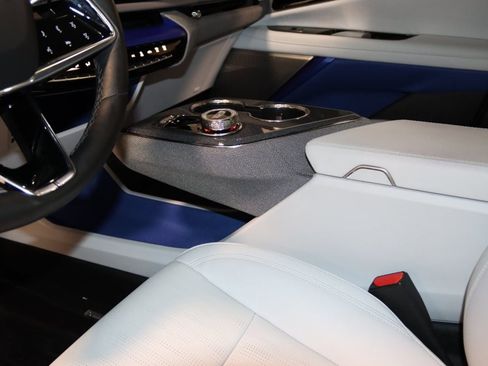 Used 2025 Cadillac Optiq Sport 2 w/ LPO, Floor Liner Package image 46