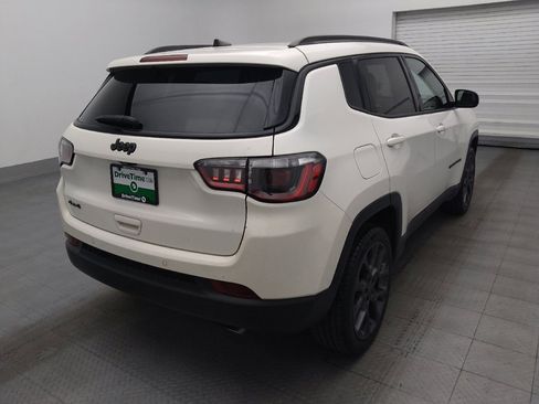 Used 2021 Jeep Compass Latitude w/ Sun and Sound Group AWD/4WD image 9