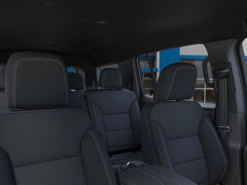 New 2025 Chevrolet Traverse LT w/ Driver Confidence Package image 24