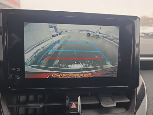 Used 2024 Toyota Corolla LE image 22