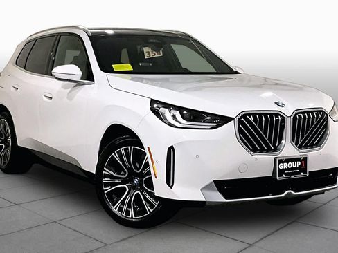 Used 2026 BMW X3 xDrive30i w/ Premium Package AWD/4WD image 2