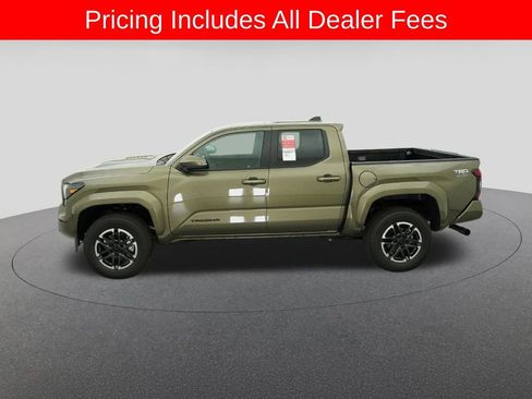 New 2026 Toyota Tacoma TRD Sport AWD/4WD image 3