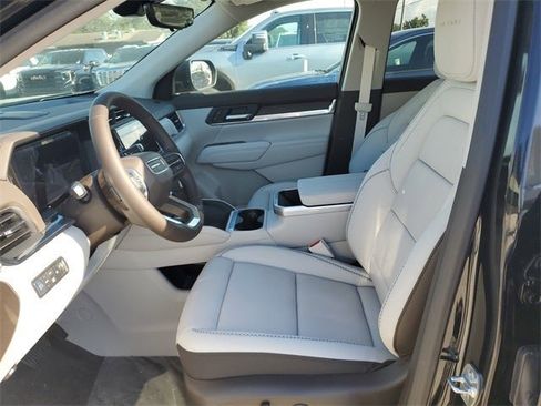 Used 2026 GMC Terrain Denali image 49