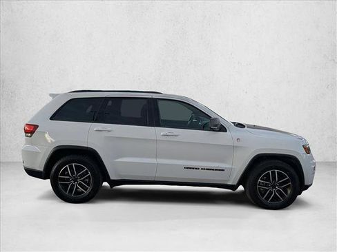 Used 2021 Jeep Grand Cherokee Trailhawk w/ Trailhawk Luxury Group image 4