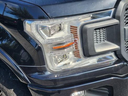 Used 2020 Ford F150 Lariat w/ Equipment Group 502A Luxury AWD/4WD image 10