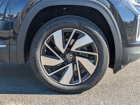 Certified 2024 Volkswagen Atlas SEL image 11