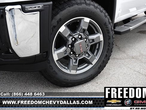 New 2025 GMC Sierra 2500 SLT w/ Texas SLT Premium Package image 9