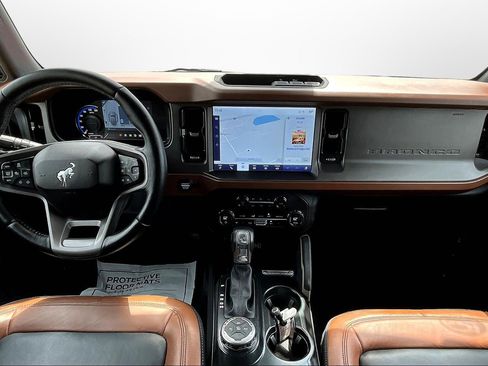 Used 2024 Ford Bronco Outer Banks image 14