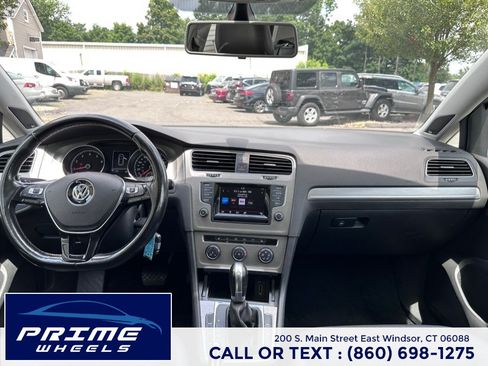 Used 2015 Volkswagen Golf SE w/ Lighting Package FWD image 18