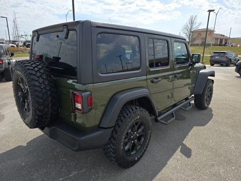Used 2020 Jeep Wrangler Unlimited Sport image 5
