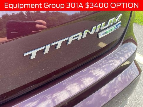 Used 2020 Ford Edge Titanium w/ Equipment Group 301A AWD/4WD image 5