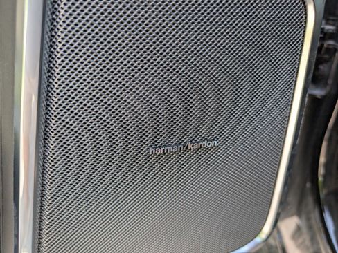 New 2025 RAM 2500 Laramie image 24