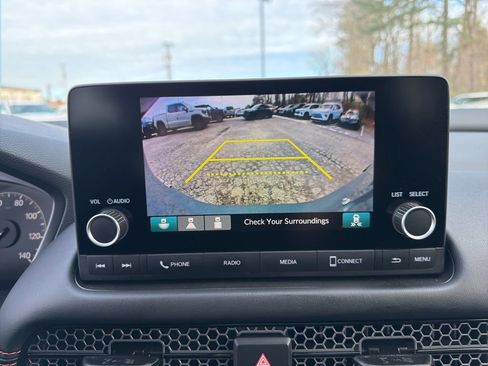 Used 2025 Honda HR-V Sport image 18