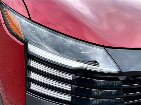 Used 2025 Nissan Kicks SV image 25