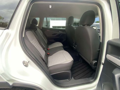 Certified 2025 Volkswagen Tiguan S AWD/4WD image 25
