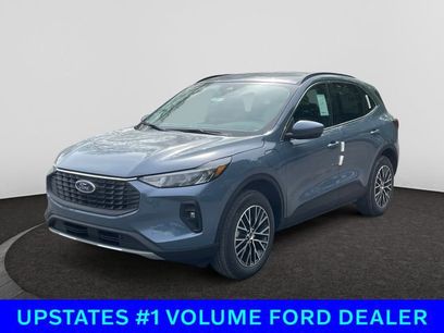 New 2025 Ford Escape SE