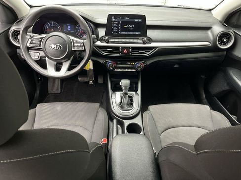 Used 2019 Kia Forte LXS FWD image 10