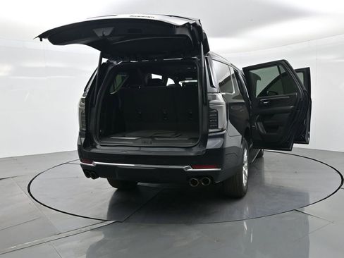 Used 2025 Chevrolet Tahoe Premier image 39