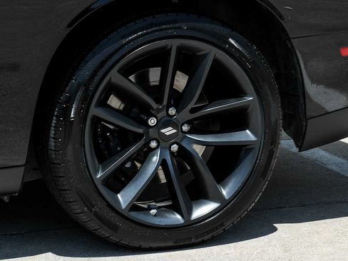 Used 2022 Dodge Challenger R/T w/ Shaker Package RWD image 50