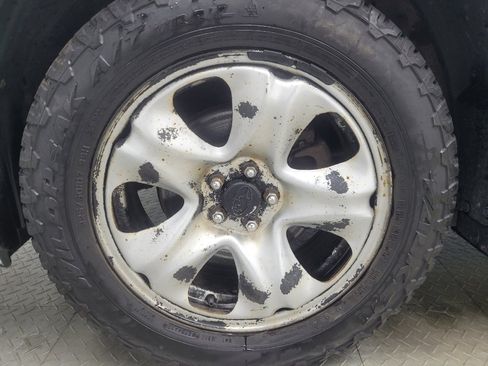 Used 2014 Subaru Forester 2.5i AWD/4WD image 31