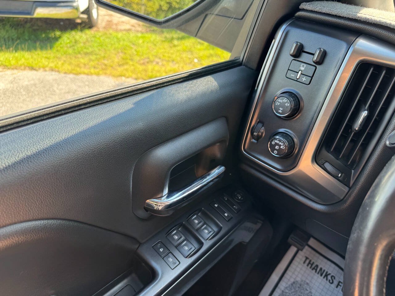 Used 2016 Chevrolet Silverado 1500 LT w/ All Star Edition AWD/4WD image 26