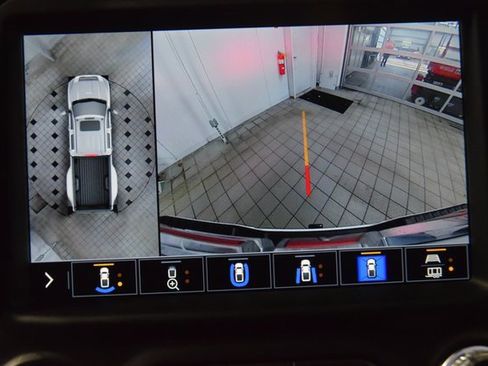 Used 2023 GMC Sierra 3500 Denali w/ Denali Ultimate Package image 51