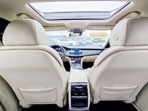 Used 2018 Cadillac CT6 2.0T image 32