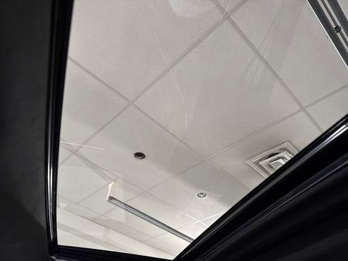 Used 2024 GMC Sierra 1500 Denali Ultimate image 24