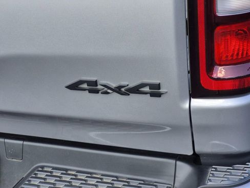 Used 2025 RAM 1500 Lone Star AWD/4WD image 9