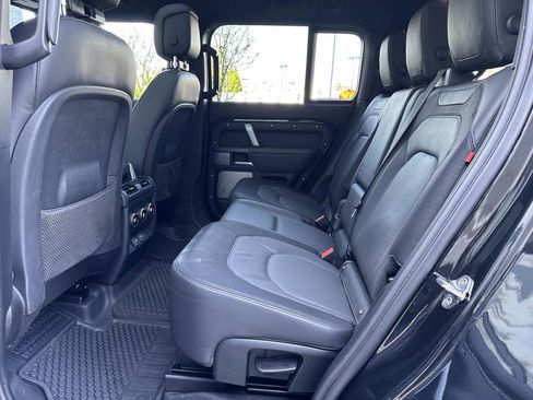 Certified 2023 Land Rover Defender 130 X-Dynamic SE AWD/4WD image 14