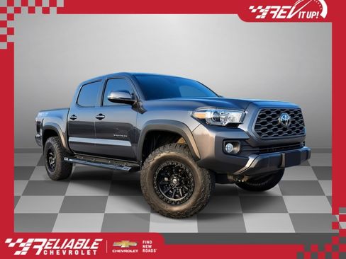 Used 2021 Toyota Tacoma TRD Off-Road w/ Technology Package AWD/4WD image 1