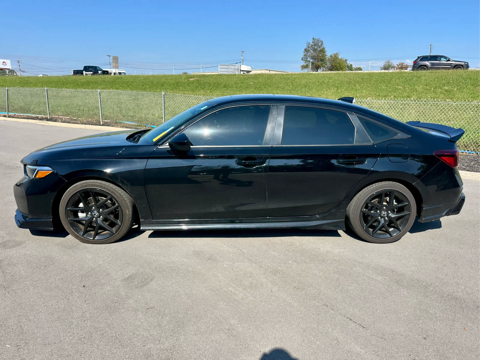Used 2025 Honda Civic Sport image 8
