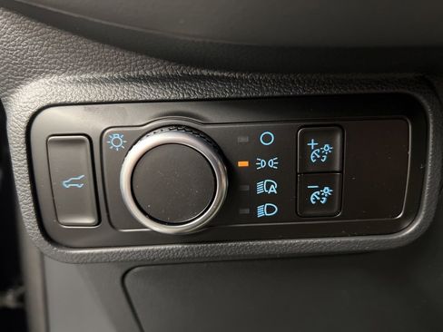 New 2026 Ford Explorer Active image 24