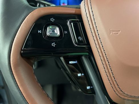 New 2025 Lincoln Aviator Reserve w/ Equipment Group 201A image 19