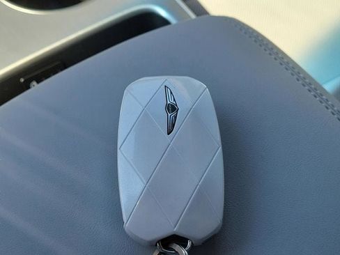 New 2026 Genesis GV70 2.5T Advanced image 11