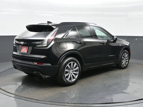 Used 2019 Cadillac XT4 Sport w/ Driver Awareness Package FWD image 6