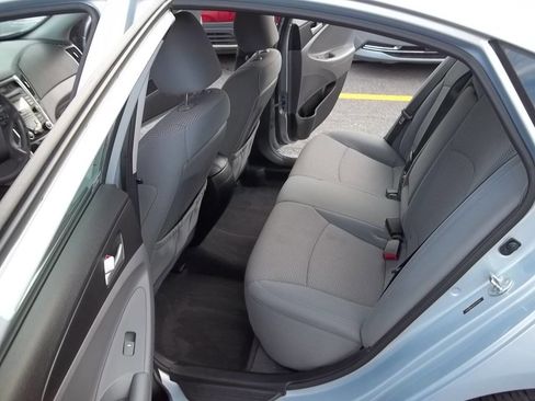 Used 2012 Hyundai Sonata GLS image 9