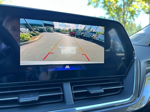 New 2026 Chevrolet Trax ACTIV w/ Sunroof Package image 19