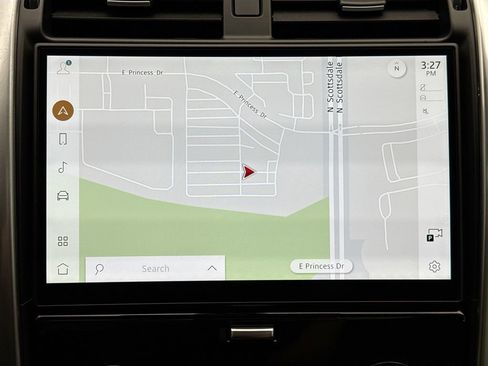 Certified 2025 Land Rover Discovery S image 14