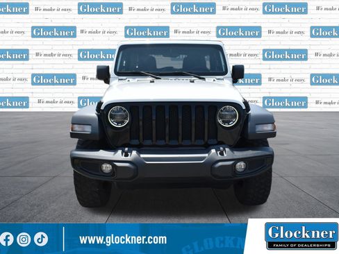 Used 2022 Jeep Wrangler Unlimited Sport AWD/4WD image 2